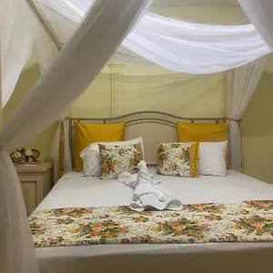 Marias De Neiba Hotel